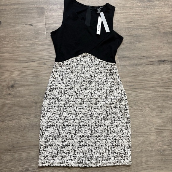 Aqua Women’s Sz S Fitted Pencil Dress Tweed Sleeveless Slimming Black White - Picture 4 of 11